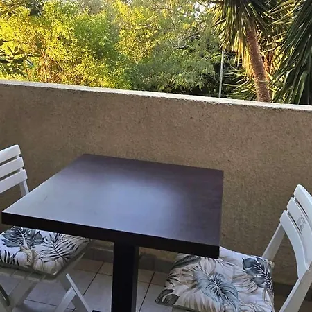 Cosy Avec Terrasse, Piscine Et Parking - Saint-florent - Fr-1-650-28 * Saint-Florent (Corsica)