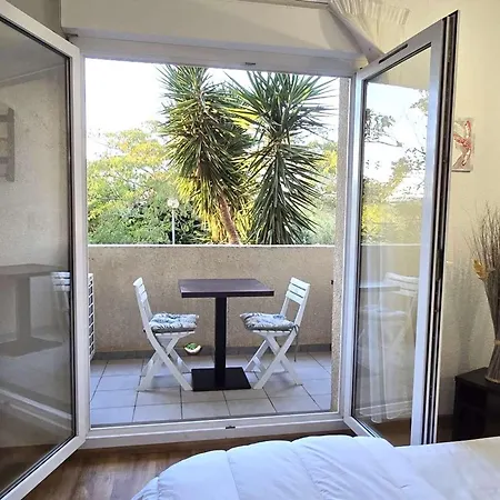 Cosy Avec Terrasse, Piscine Et Parking - Saint-florent - Fr-1-650-28 *