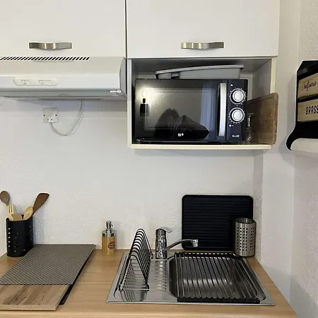 Apartment Cosy Avec Terrasse, Piscine Et Parking - Saint-florent - Fr-1-650-28