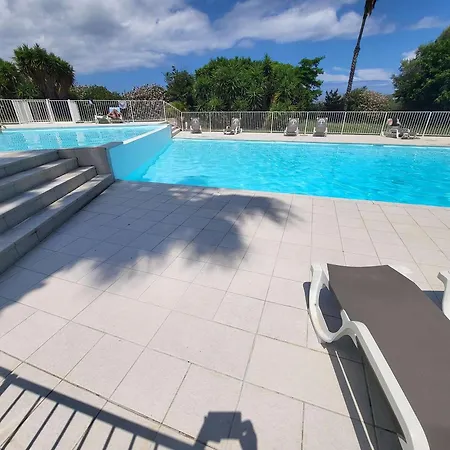 Cosy Avec Terrasse, Piscine Et Parking - Saint-florent - Fr-1-650-28 Apartment